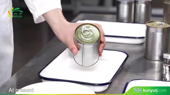 Hongos enlatados en tarro de vidrio con alta calidad